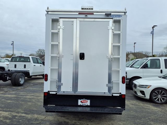 New 2026 Summit White Chevrolet 1WT image 4