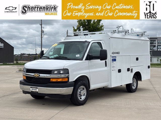 2026 Chevrolet Express Cutaway