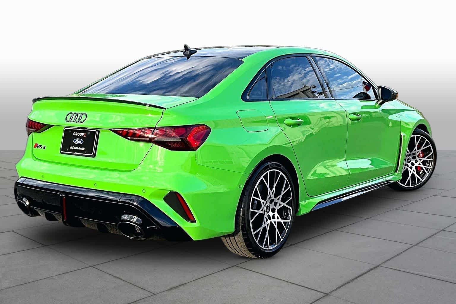 Used 2026 Kyalami Green Metallic Audi  image 15