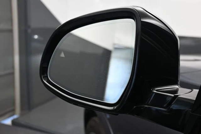 Used 2021 Gray BMW xDrive40i image 5