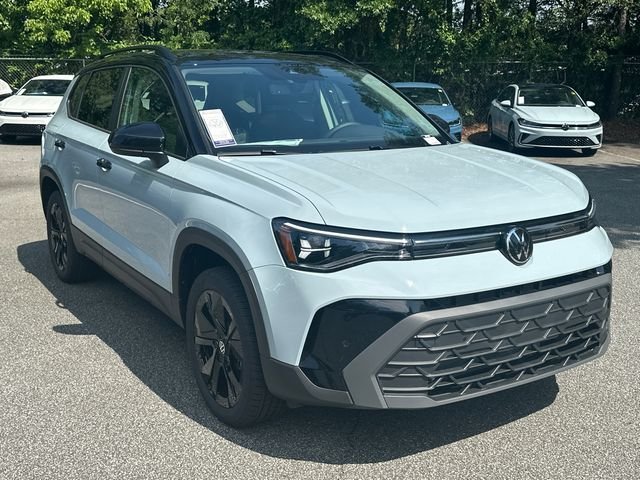 New 2026 Gray Volkswagen 1.5T SE Black image 3