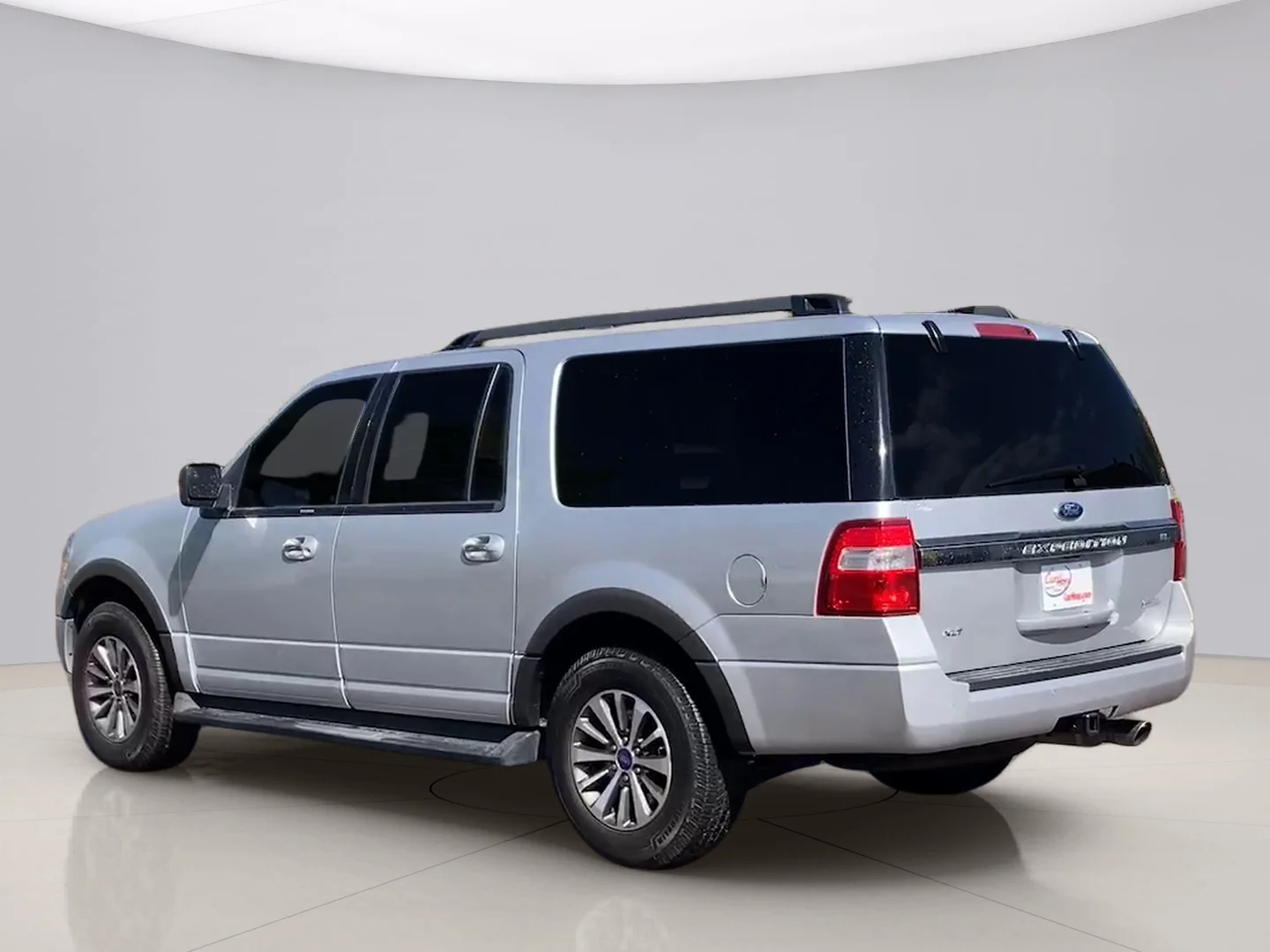 Used 2016 Silver Ford XLT image 7