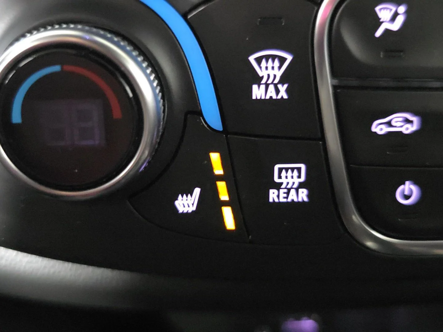 Used 2023 Sterling Gray Metallic Chevrolet RS image 18