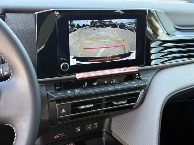 Used 2026 Ice Toyota SE image 20