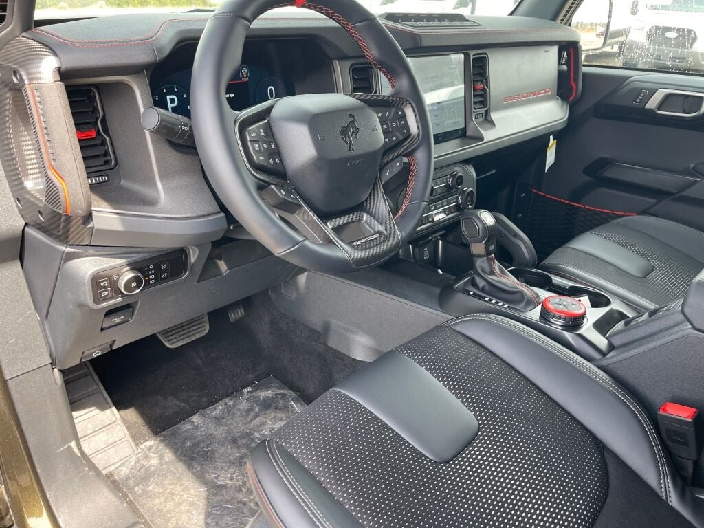 New 2026 Shelter Green Metallic Ford Raptor image 6