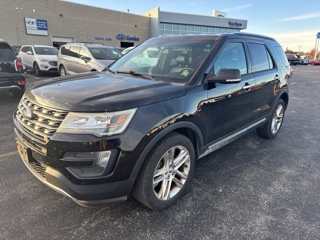 Used 2016 Black Ford Limited image 7