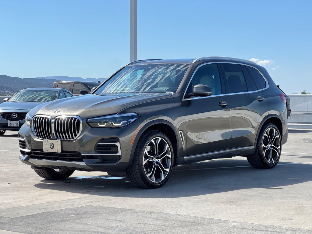 Used 2022 Green Metallic BMW sDrive40i image 6