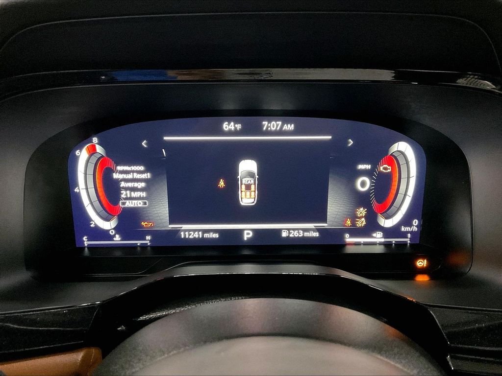 Used 2025 Everest White Pearl/Black Nissan Platinum image 26