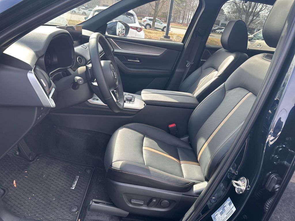 2025 Mazda CX-90 Premium Plus Package - Photo 14