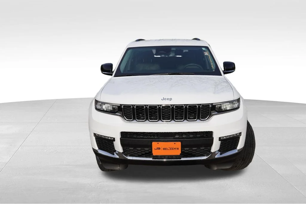 Used 2023 Bright White Clearcoat Jeep Limited image 14