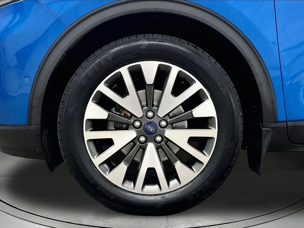 Used 2020 Blue Ford Titanium image 13