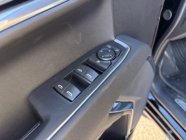 New 2026 Onyx Black GMC Elevation image 12