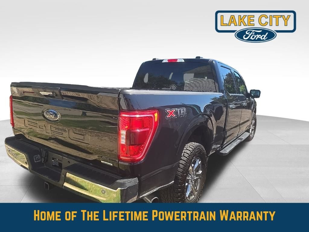 Used 2021 Agate Black Metallic Ford XLT image 6