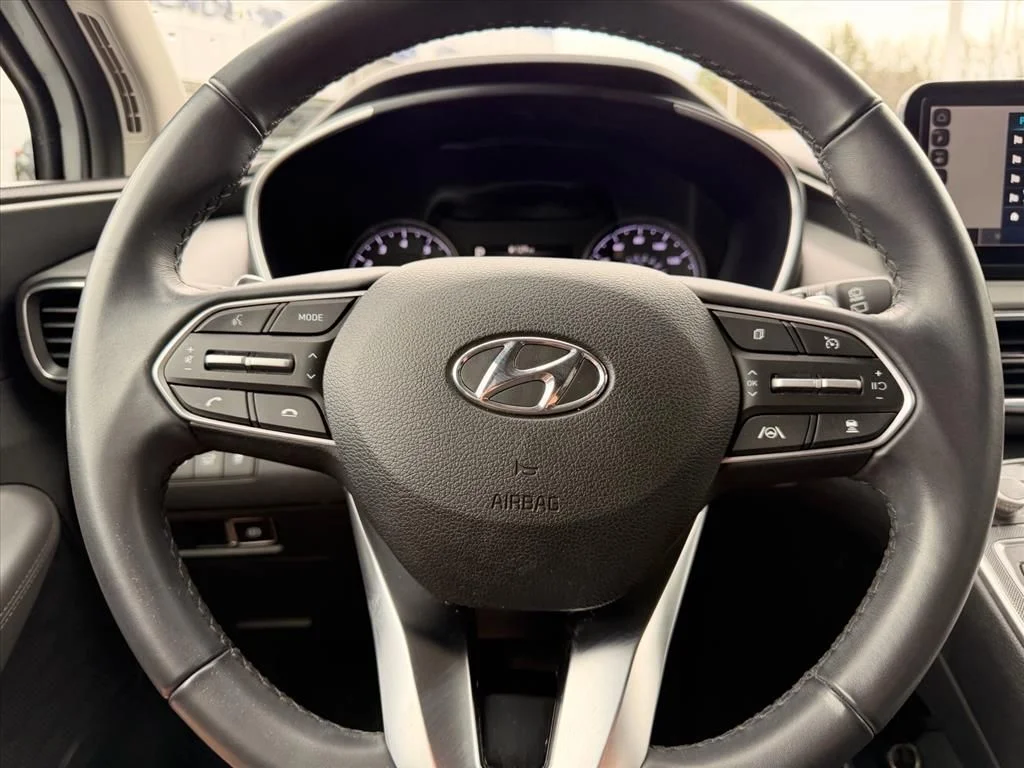Used 2023 Silver Hyundai SEL image 19
