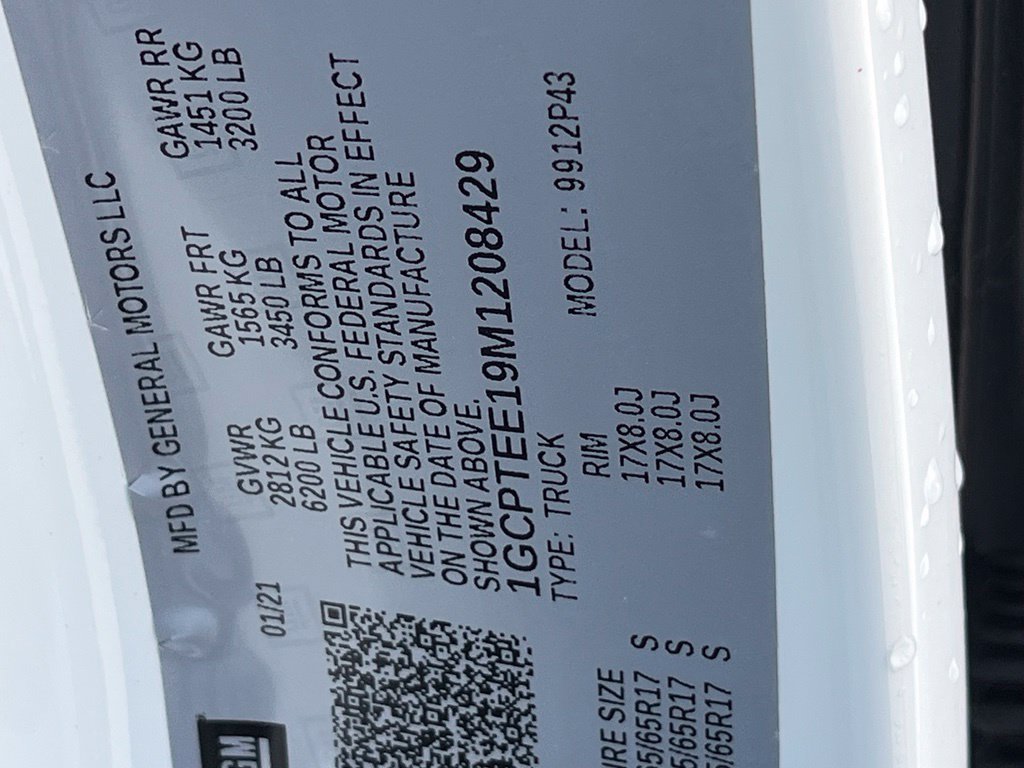 Used 2021 White Chevrolet ZR2 image 19