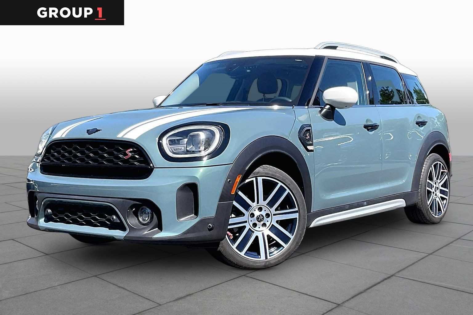 2024 MINI Countryman Cooper S's photo