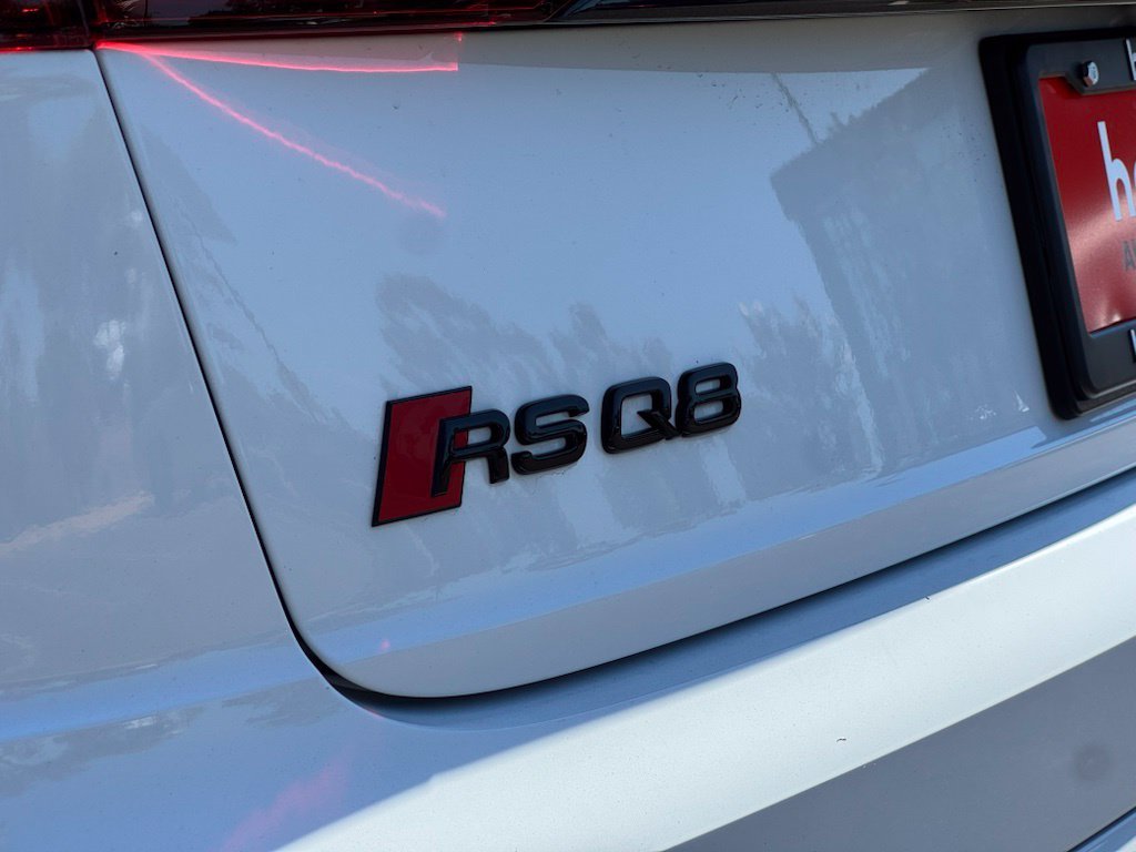 Used 2023 Glacier White Audi 4.0T image 23