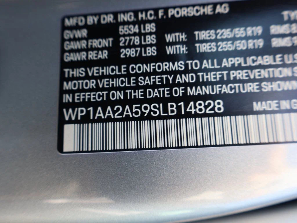 Certified Used 2025 Dolomite Silver Metallic Porsche  image 37