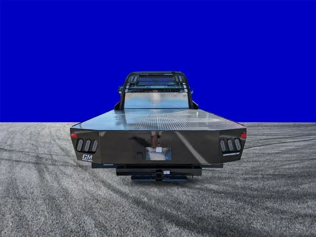 New 2026 Oxford White Ford F-350® XL image 5