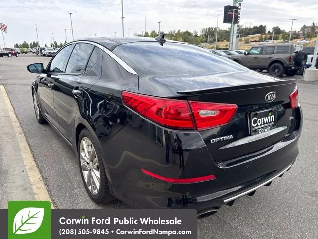 Used 2015 Black Kia SXL image 4