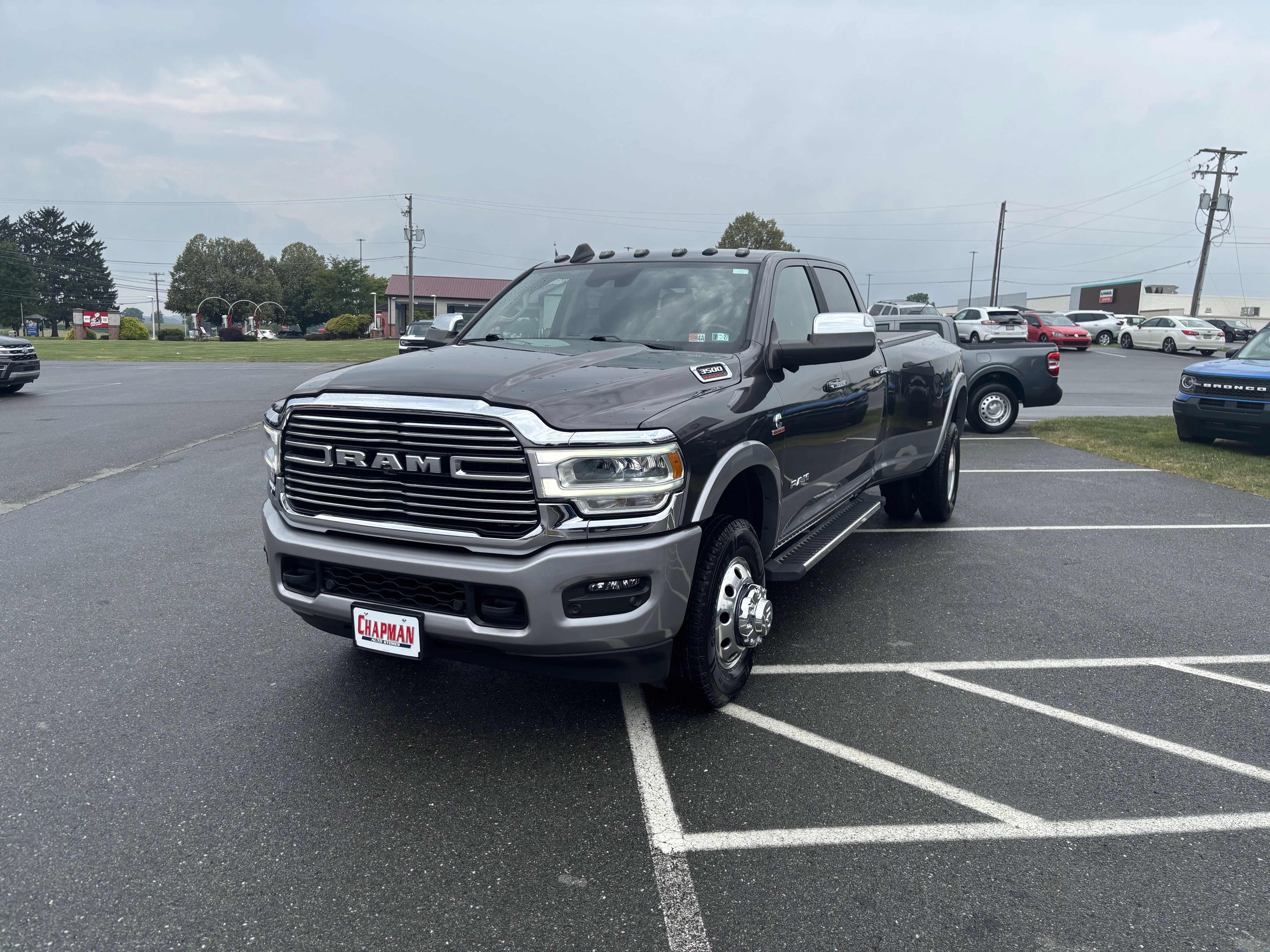 Used 2021 Granite Crystal Clearcoat Metallic Ram Laramie image 3