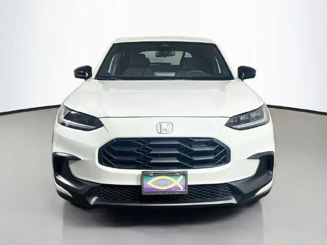 Certified Used 2025 Platinum White Pearl Honda 2WD SPORT image 2