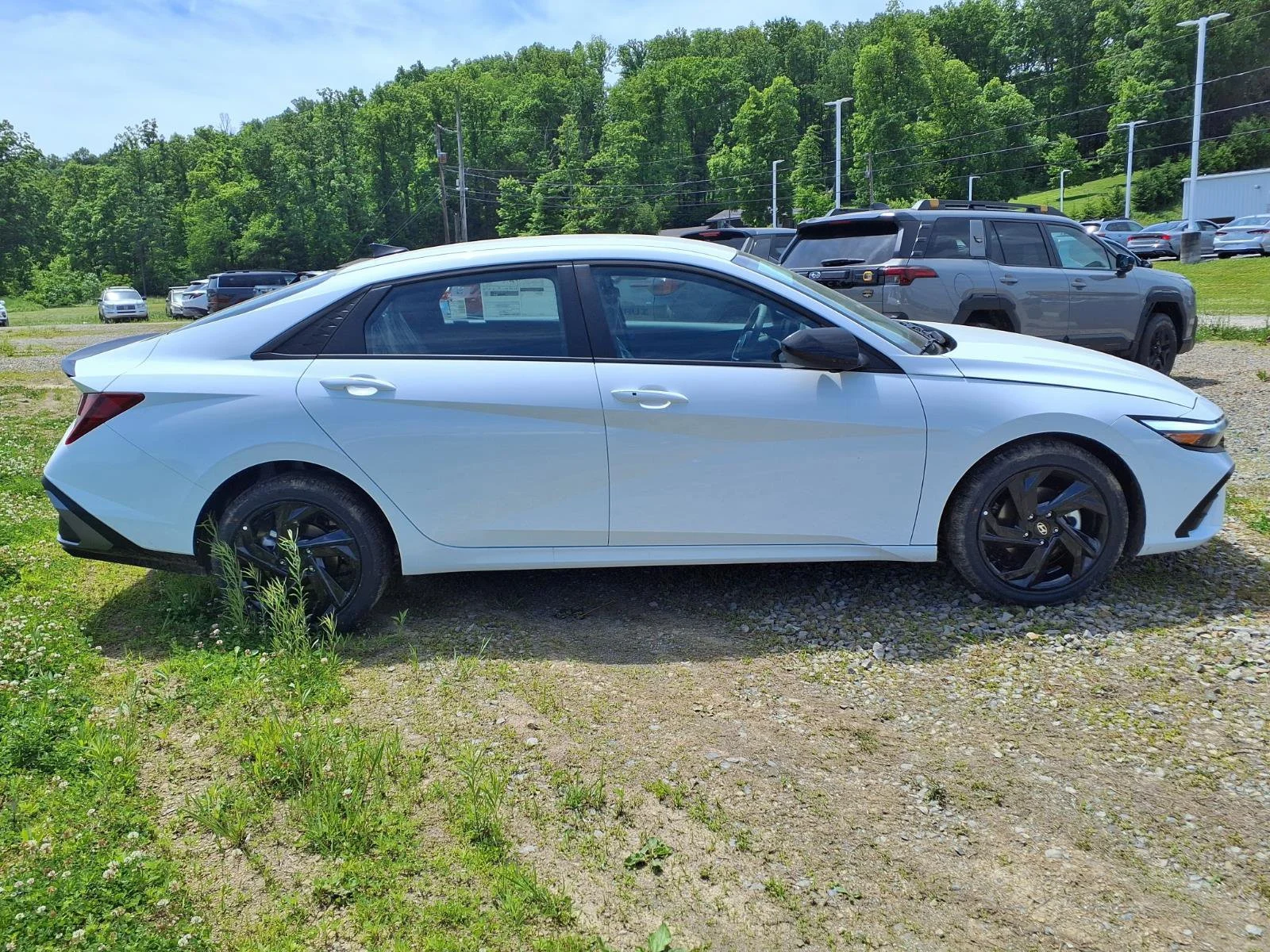 New 2026 Serenity White Hyundai SEL Sport image 2
