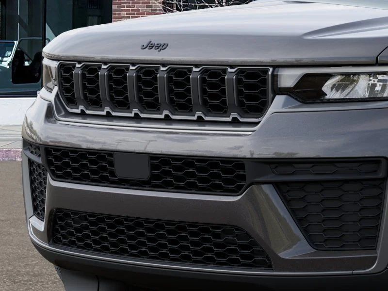 New 2026 Baltic Gray Metallic Clear-Coat Exterior Paint Jeep Altitude image 11