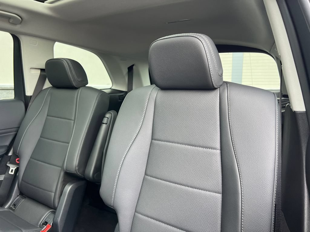New 2026 Selenite Grey Metallic Mercedes-Benz GLS 450 image 66
