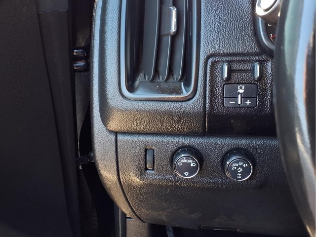 Used 2018 BLACK Chevrolet 4WD ZR2 image 22