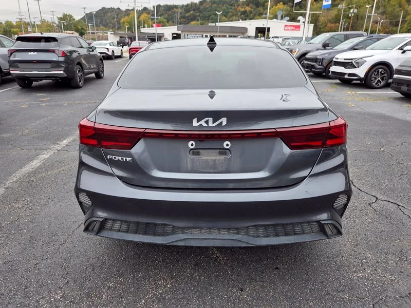 Used 2023 Gray Kia LXS image 6
