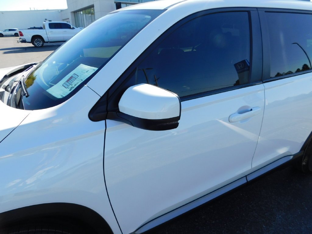 Certified Used 2025 Platinum White Pearl Honda AWD EX-L image 62