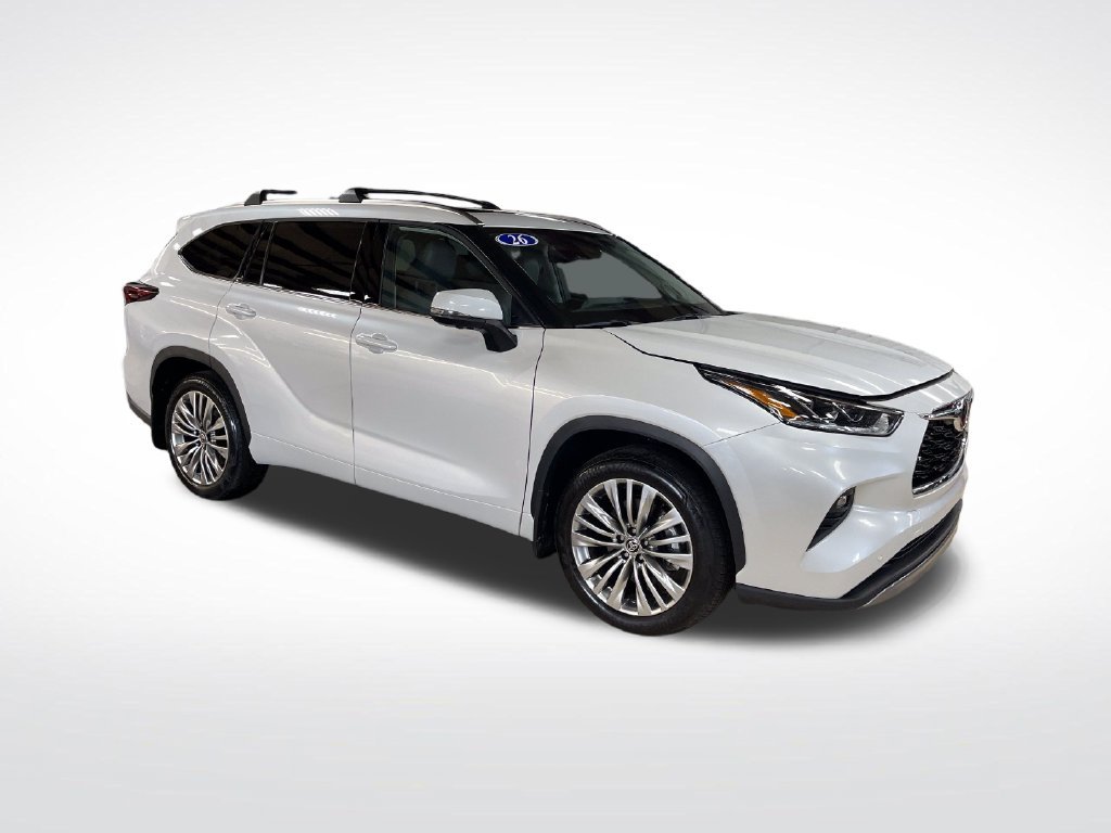 Used 2026 Beige Toyota Platinum image 7