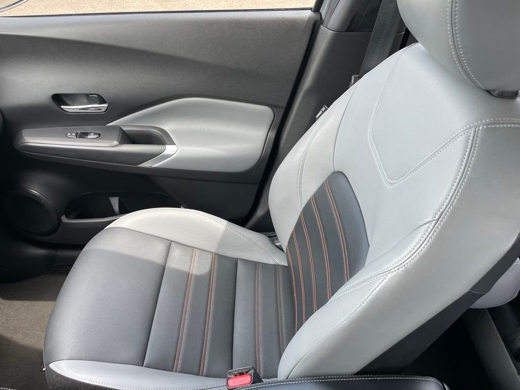 Used 2024 Gray Nissan SR image 18