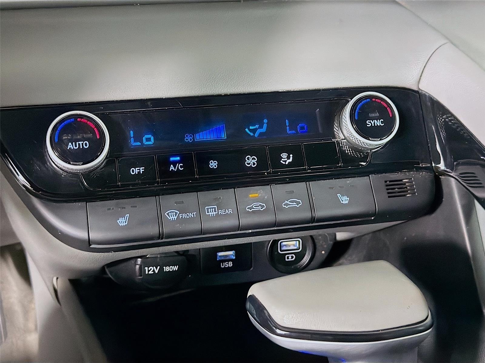 Used 2022 Electric Shadow Hyundai SEL image 17