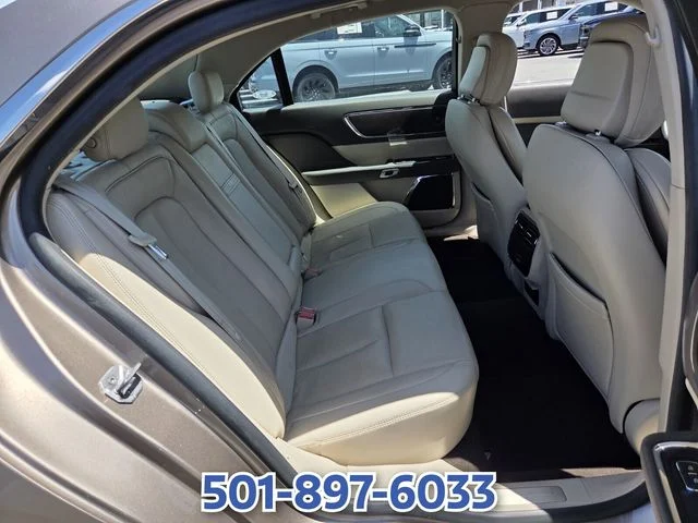 Used 2020 Brown Lincoln Standard image 15