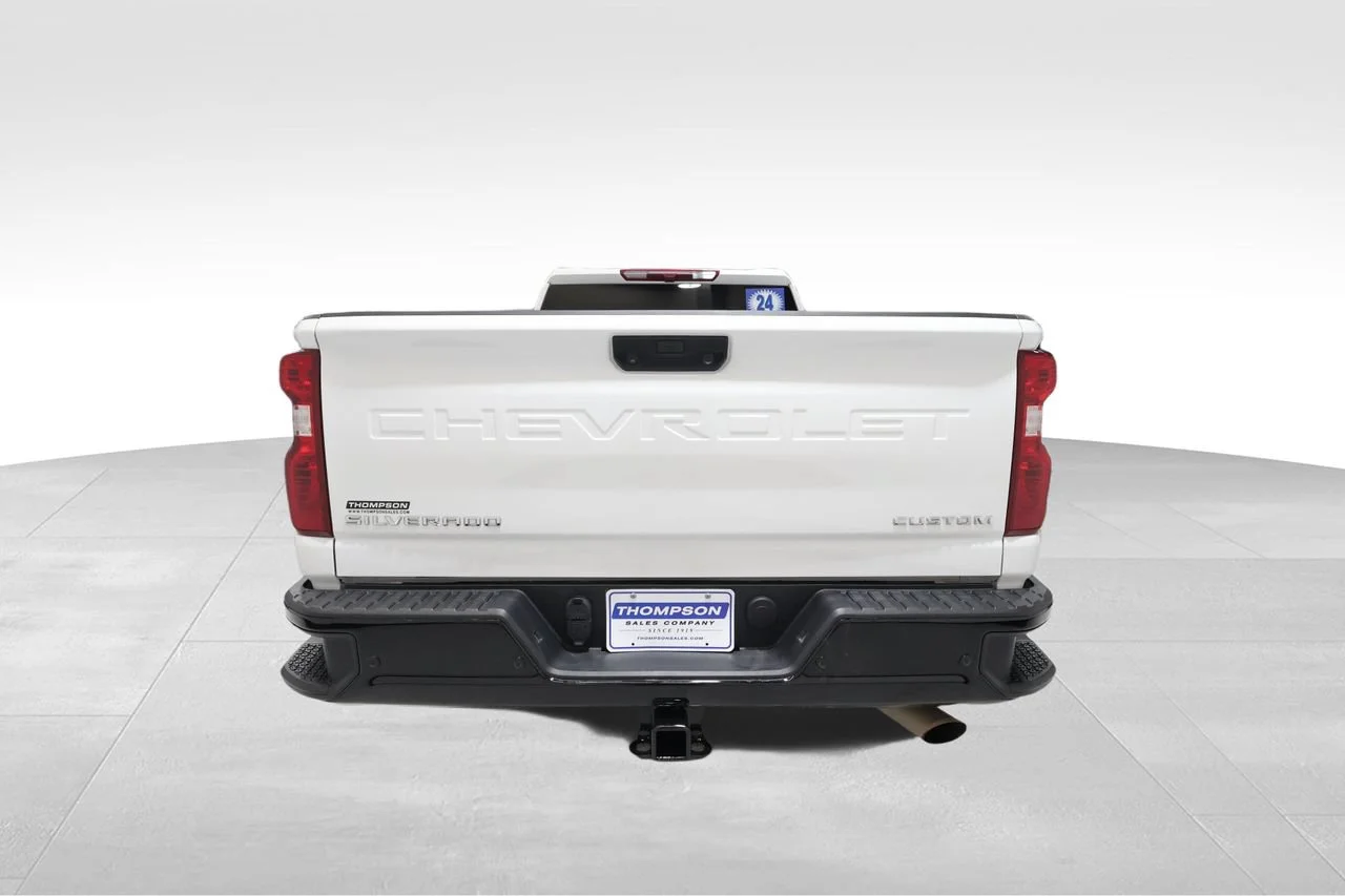 Used 2024 Summit White Chevrolet Custom image 3