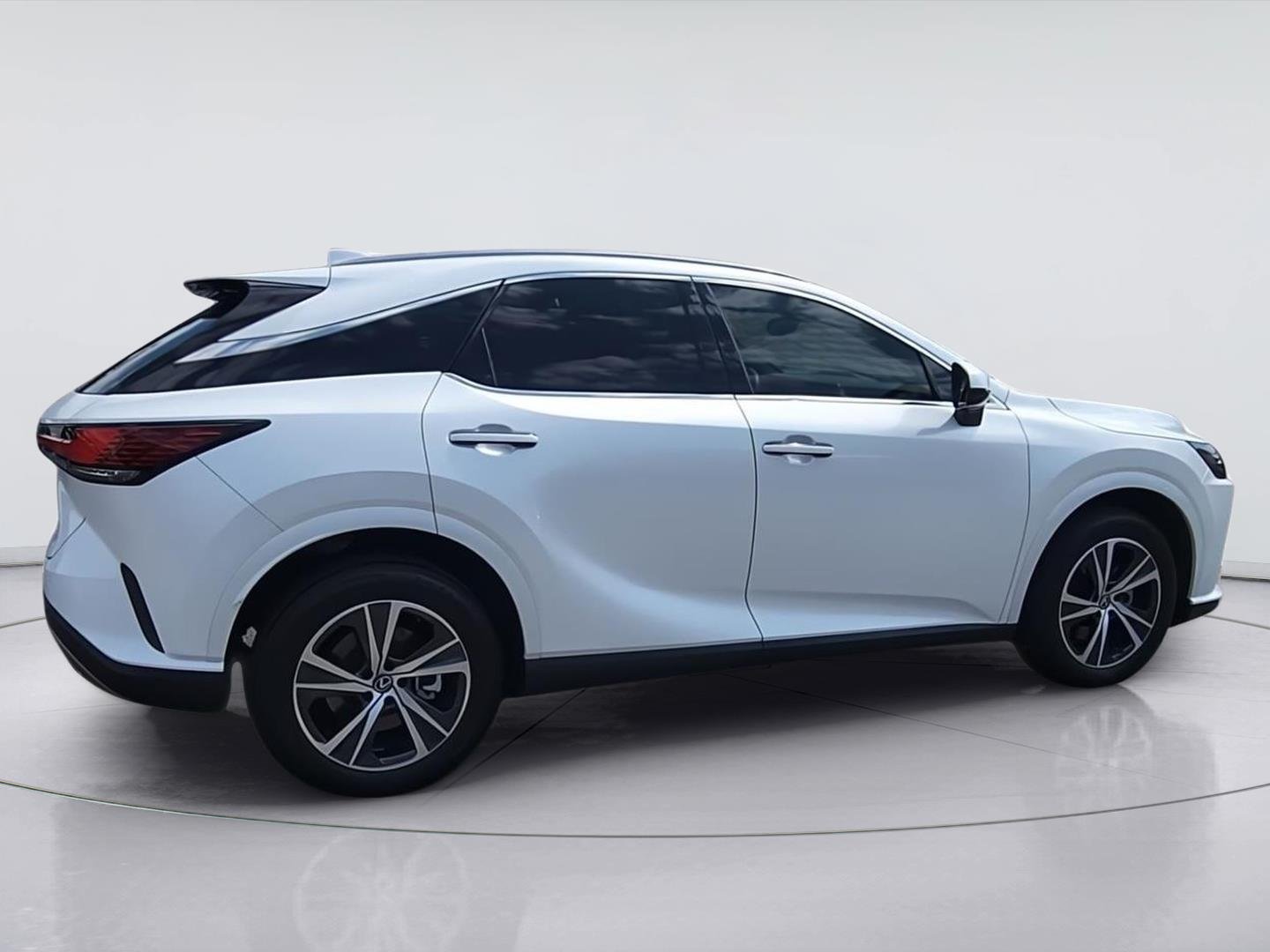 2023 Lexus RX 350 - Photo 9