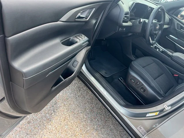 Used 2025 Gray Chevrolet LT image 19