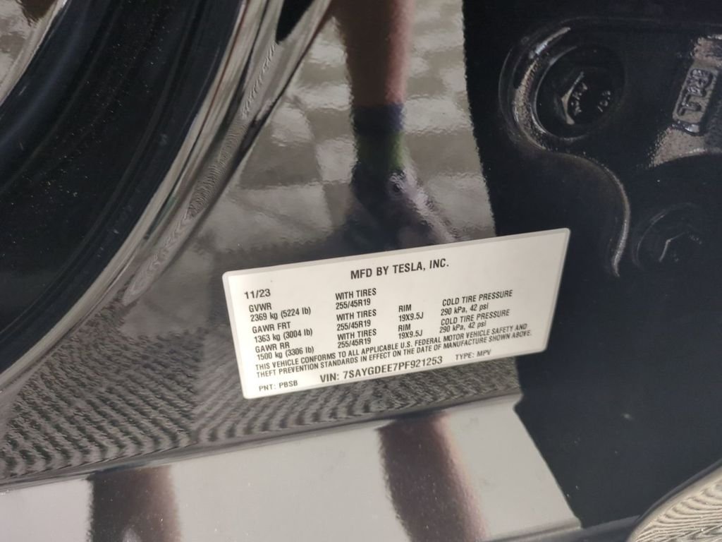2023 Tesla Model Y Long Range - Photo 37