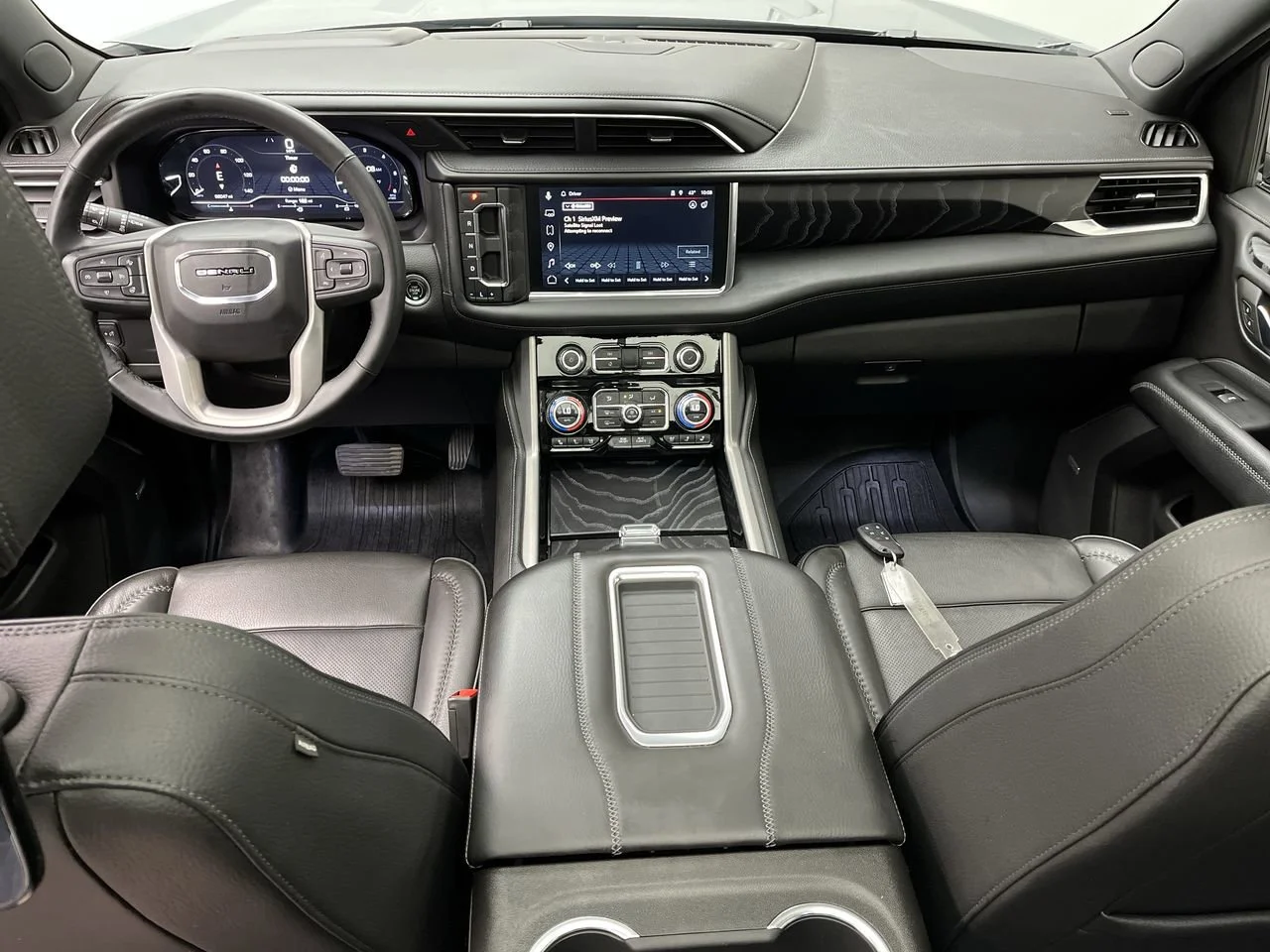 Used 2023 Sterling Metallic GMC Denali image 18