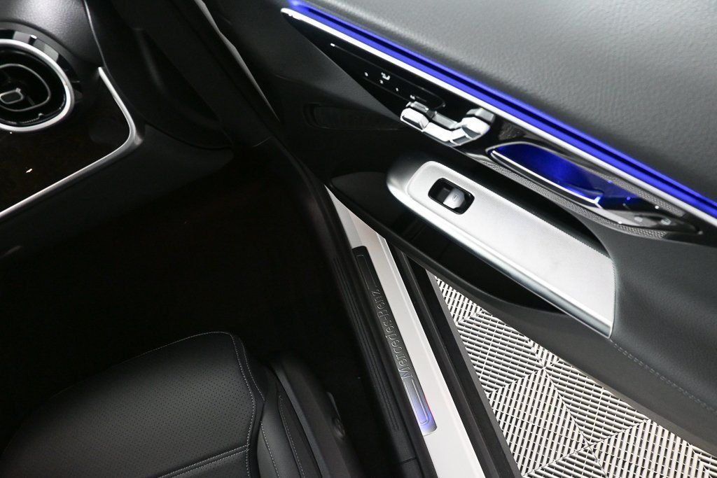 2025 Mercedes-Benz GLC Base - Photo 20