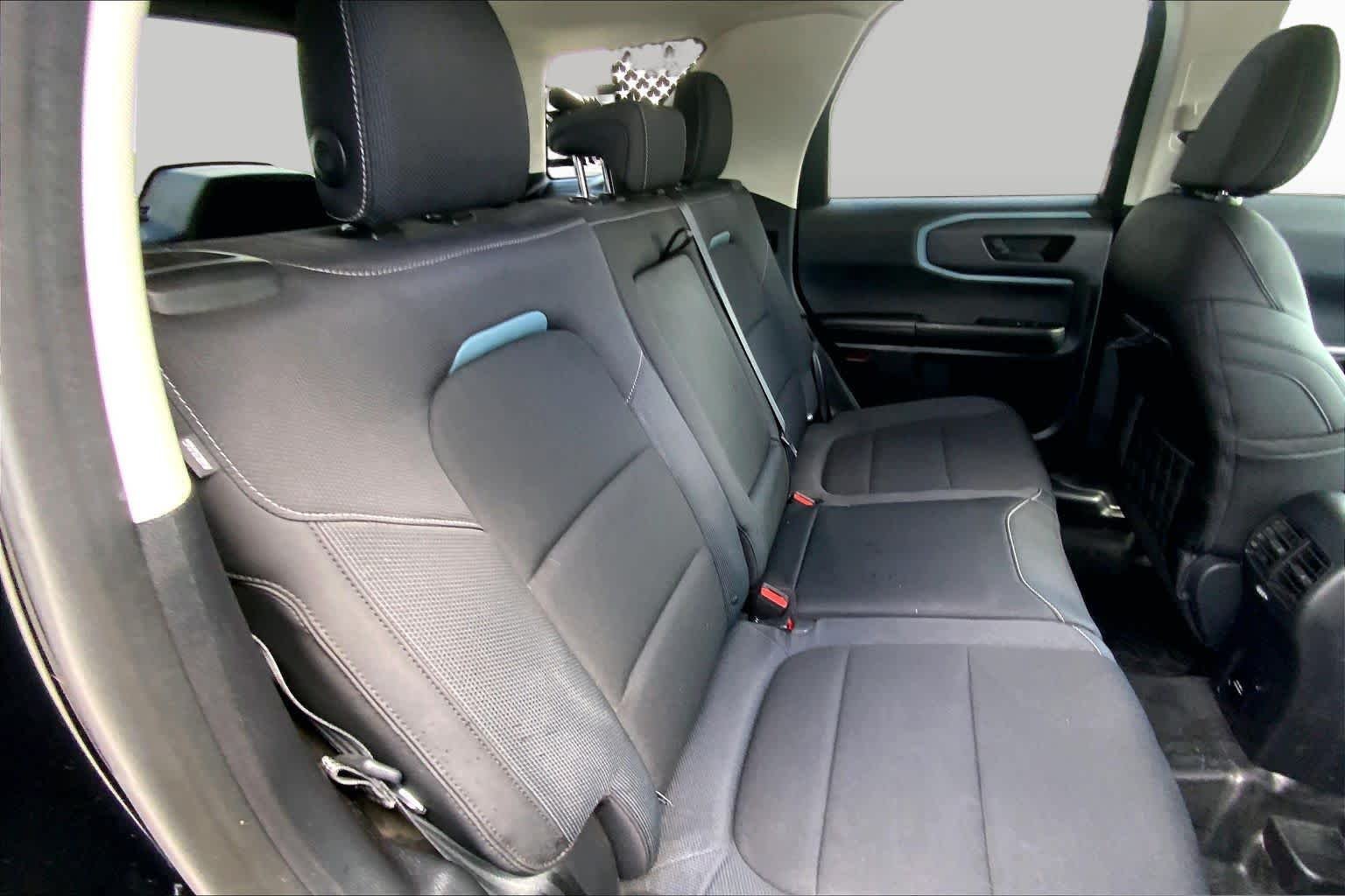 Used 2021 Shadow Black Ford Badlands image 19
