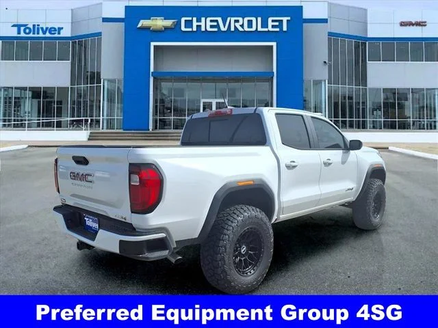 Used 2026 White GMC AT4 image 5