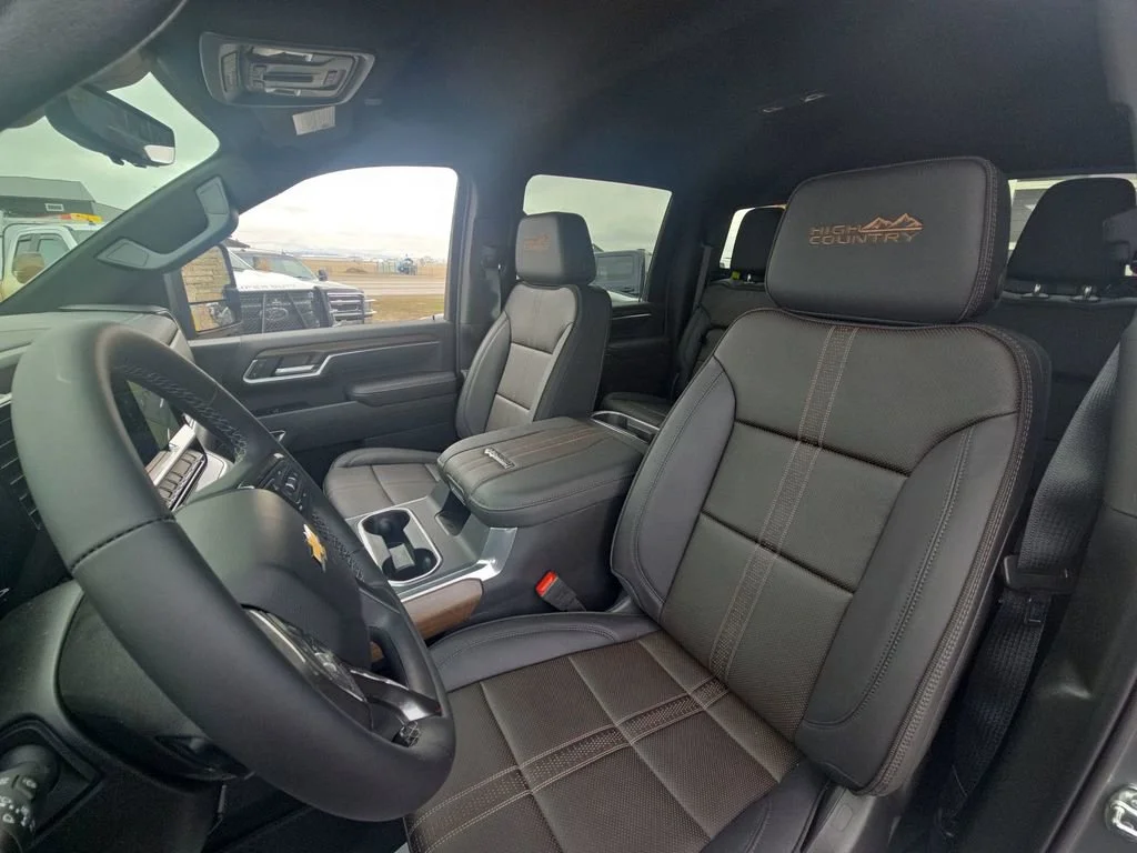 2026 Chevrolet Silverado 3500 HD High Country - Photo 16