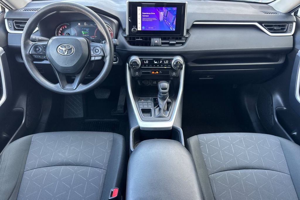 Used 2025 White Toyota XLE image 17