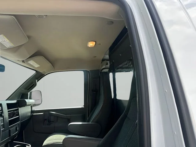 Used 2025 White GMC Work Van image 13