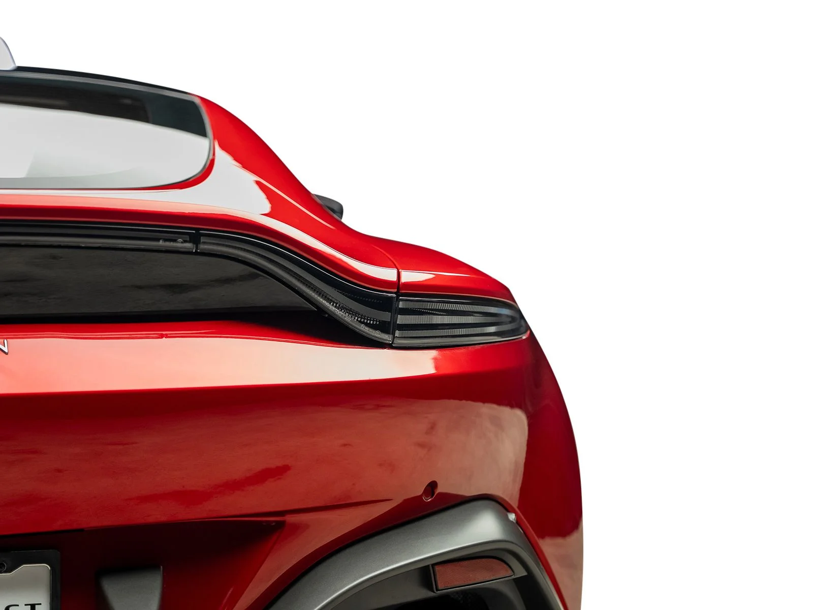 Used 2020 Red Aston Martin Base image 18