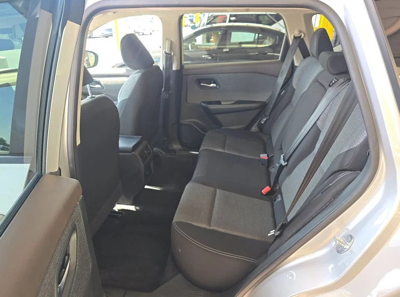 Certified Used 2023 Silver Nissan SV image 4