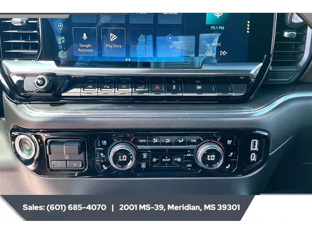 Used 2023 Northsky Blue Metallic Chevrolet High Country image 22